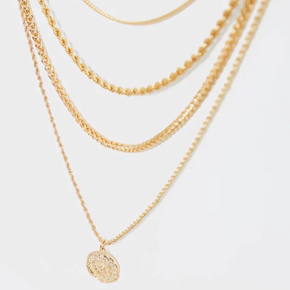 COPY - FREE (with bundles) ASSORTED GOLD NECKLACES - Picture 2 of 3